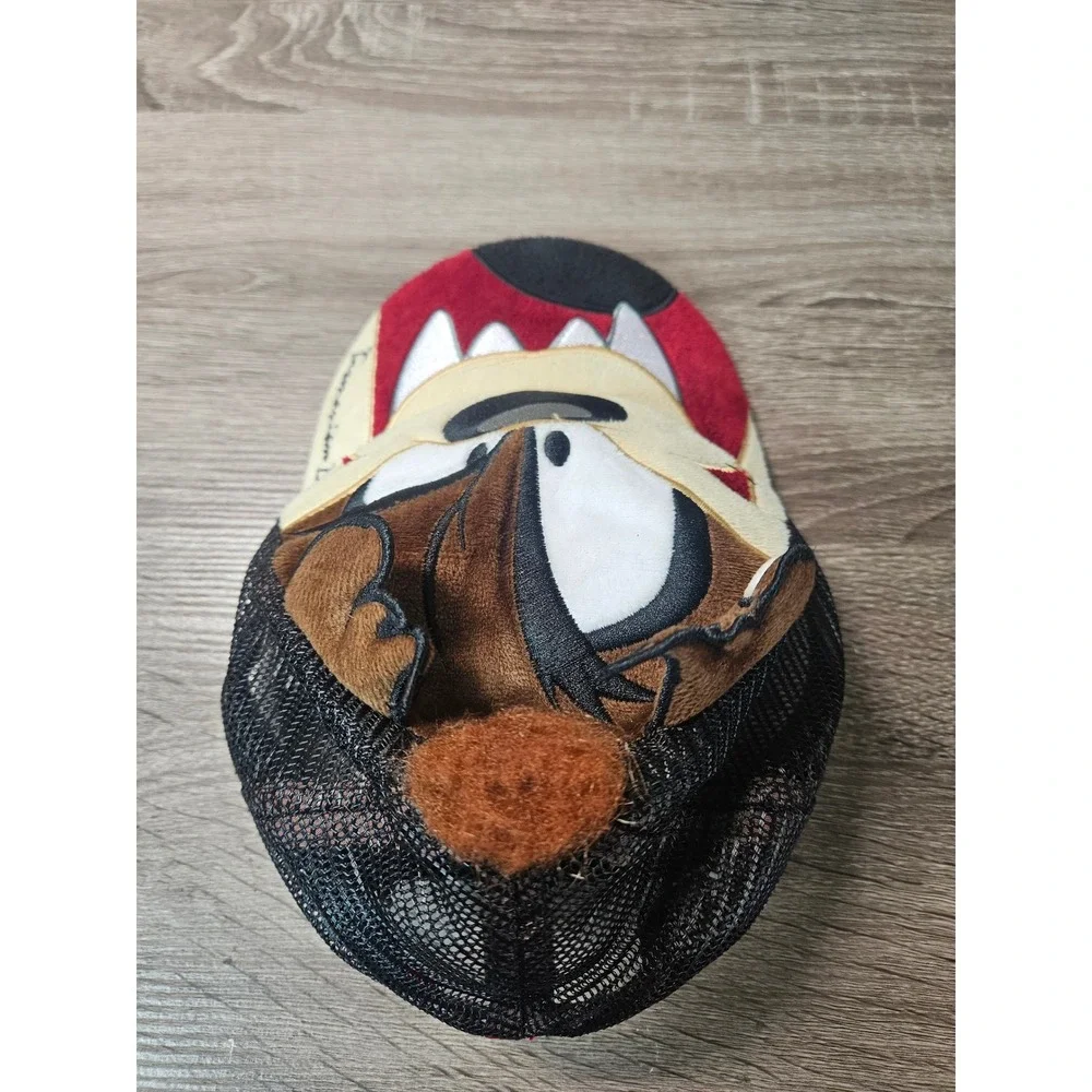 Six‎ Flags Looney Tunes Tasmanian Devil Taz 3D Plush Trucker Hat Youth Snapback